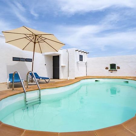 Villa With Amazing Views, Jacuzzi And Private Pool Сан-Бартоломе Екстер'єр фото